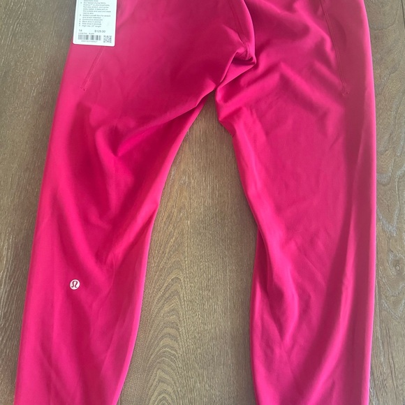 Lululemon NWT Wunder Train HR Leggings ***** - Picture 5 of 6